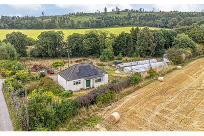 The Shieling, Bogside, FK10 3QD - image 1