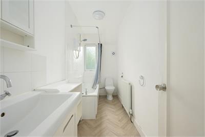 4 Kent Street, Dunfermline, KY12 0DJ - image 16
