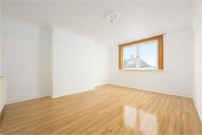4 Kent Street, Dunfermline, KY12 0DJ - image 4
