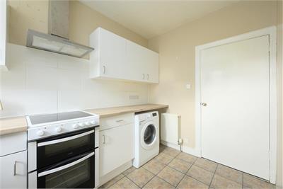 4 Kent Street, Dunfermline, KY12 0DJ - image 9