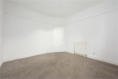4 Kent Street, Dunfermline, KY12 0DJ - image 9