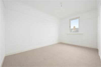 4 Kent Street, Dunfermline, KY12 0DJ - image 10
