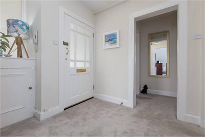 16A/2 Corrennie Gardens, Morningside, Edinburgh, EH10 6DG - image 15