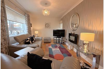 6/6 Simpson Heights, 48 Drygate, Glasgow, G4 0XU - image 3