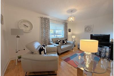6/6 Simpson Heights, 48 Drygate, Glasgow, G4 0XU - image 4