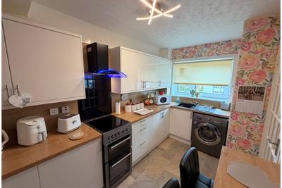 6/6 Simpson Heights, 48 Drygate, Glasgow, G4 0XU - image 10