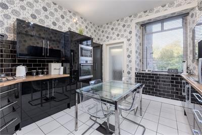 9 Shandon Street, Edinburgh, EH11 1QH - image 3