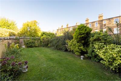 9 Shandon Street, Edinburgh, EH11 1QH - image 4
