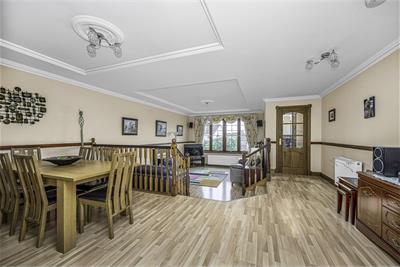 32 Clune Road, Gowkhall, KY12 9NZ - image 2