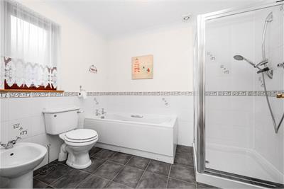 32 Clune Road, Gowkhall, Dunfermline KY12 9NZ - image 13