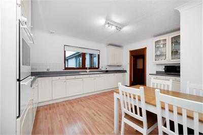 32 Clune Road, Gowkhall, Dunfermline KY12 9NZ - image 6