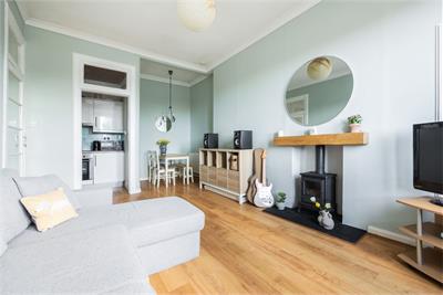 17/15 Elgin Terrace, Edinburgh, EH7 5NW - image 3