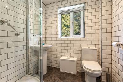 19 Vine Street, Clovenfords, TD1 3LU - image 15