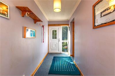 19 Vine Street, Clovenfords, TD1 3LU - image 3