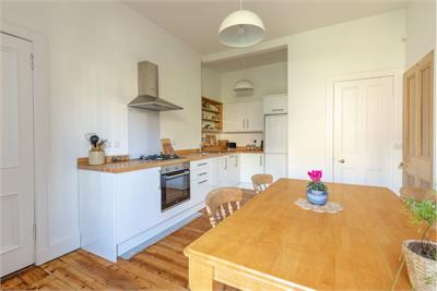 23 Alderbank Terrace, Edinburgh, EH11 1TA - image 4