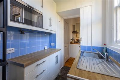 23 Alderbank Terrace, Edinburgh, EH11 1TA - image 8