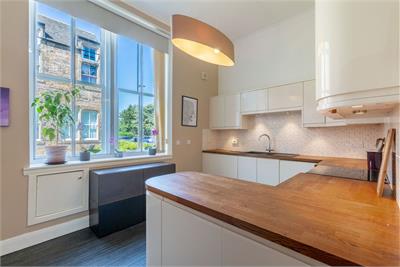 17/1 Upper Hermitage, Edinburgh EH6 8DP - image 6