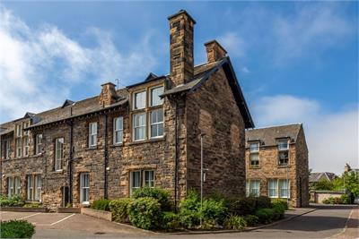 17/1 Upper Hermitage, Edinburgh EH6 8DP - image 1