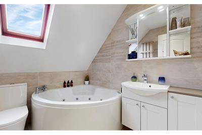 35 Weirs Gate, Strathaven, ML10 6LD - image 25