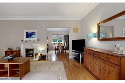 35 Weirs Gate, Strathaven, ML10 6LD - image 7