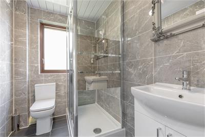 4/5 New Johns Place, Edinburgh, EH8 9XH - image 6