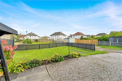 13 Union Street, Kelty, KY4 0EE - image 15