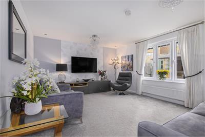 2 Blane Crescent, Dunfermline, KY11 8ZF - image 4
