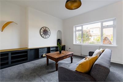 45 Station Road, Newbridge, EH28 8PT - image 2