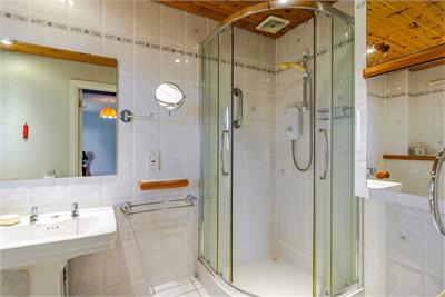 14 Woodfield Park, Edinburgh, EH13 0RB - image 35