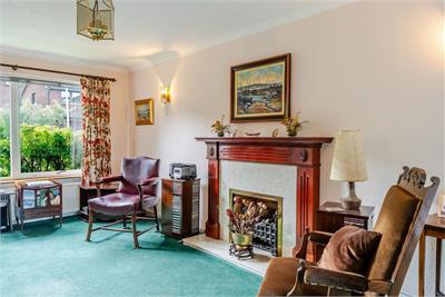 14 Woodfield Park, Edinburgh, EH13 0RB - image 5