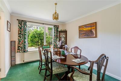 14 Woodfield Park, Edinburgh, EH13 0RB - image 8
