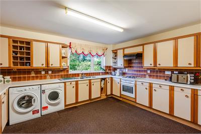 14 Woodfield Park, Edinburgh, EH13 0RB - image 9
