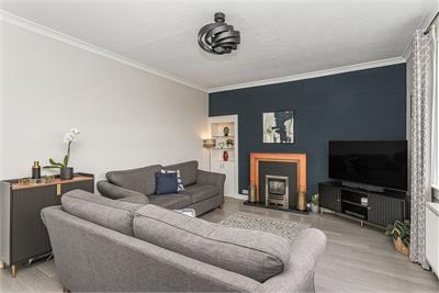 35 Hillview Crescent, Corstorphine, Edinburgh, EH12 8QF - image 5