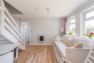 9 Maryfield Park, Livingston, EH53 0SB - image 7