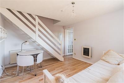 9 Maryfield Park, Livingston, EH53 0SB - image 8