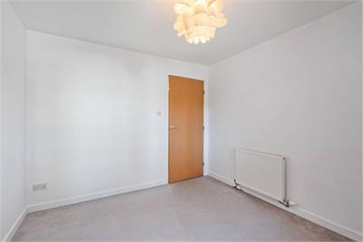 Flat 3, 3 Salamander Court, Leith, EH6 7JE - image 12