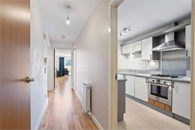 Flat 3, 3 Salamander Court, Leith, EH6 7JE - image 15