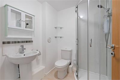 Flat 3, 3 Salamander Court, Leith, EH6 7JE - image 10
