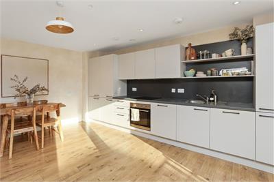 24 (flat 4), Pillans Place, Leith, Edinburgh, EH6 7DE - image 5