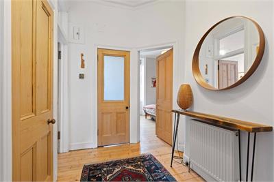 2f1 14 Viewforth Gardens, Bruntsfield, EH10 4EU - image 16
