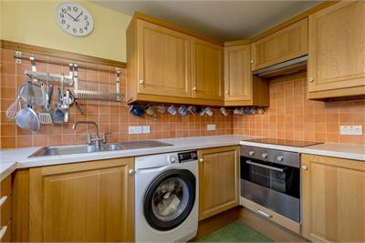19 (BF1) Gayfield Square, Edinburgh, EH1 3NX - image 5