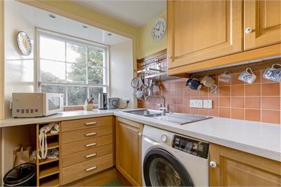 19 (BF1) Gayfield Square, Edinburgh, EH1 3NX - image 6