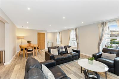 6/8 Dalry Gait, Haymarket, Edinburgh, EH11 2AU - image 2