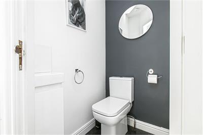 12 James Miller Road, Rosyth, KY11 2HQ - image 14
