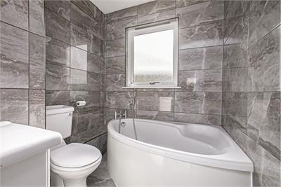 12 James Miller Road, Rosyth, KY11 2HQ - image 21