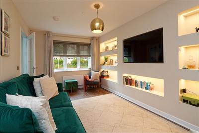 7 Portree Crescent, Bishopton, PA7 5GR - image 4