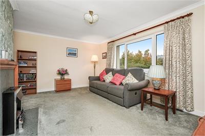48 Oxgangs Road North, Colinton Mains, Edinburgh, EH13 9DR - image 2