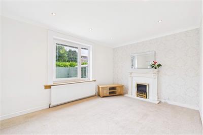 89 Broomfield Crescent, Corstorphine, Edinburgh, EH12 7LU - image 2