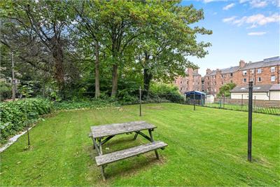 77/2 Dickson Street, Edinburgh, EH6 8QH - image 11