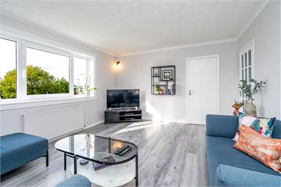 6F Forrester Park Drive, Edinburgh, EH12 9AU - image 3